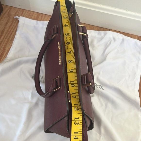 NWT! Michael Kors medium Selma merlot leather satchel . - Picture 10 of 13